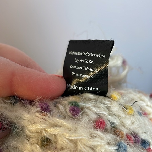 POL Distressed Speckled Confetti Knit Sweater size L - Picture 7 of 16